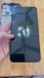 Màn hình tương thích ss A24 / A245F ( 2IC ) liền khung - PHÔI LỚN