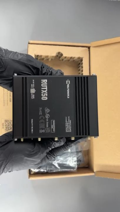 Teltonika RUTX50 Industrial 5G Router LTE Dual-SIM WiFi5 VPN GPS IoT