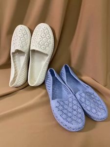 รองเท้าผู้หญิง รองเท้าแตะหญิง สไตส์เกาหลีพื้นนิ่มใส่สวยสบายเท้า รองเท้าแตะแฟชั่น #01-05