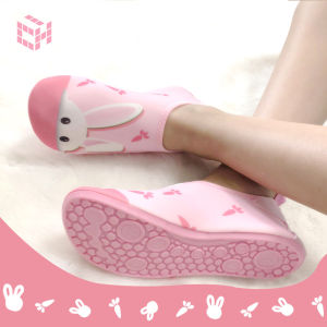 Outdoor Childrens Summer River Shoes Quick Dry Soft Bottom Breathable Water Shoes Anti-Cutting Boys Beach Shoes Casual Style Low Ankle Height