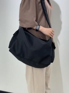 MENSPE กระเป๋าแฟชั่นสะพายข้าง กระเป๋าคาดลำตัว กระเป๋าอเนกประสงค์ กระเป๋าฟิตเนส กระเป๋าลำลอง กระเป๋าชายหญิง กระเป๋าแฟชั่นสะพายข้าง กันน้ำ สำหรับเล่นกีฬา ท่องเที่ยว กลางแจ้ง ไม่มีจี้ประดับ