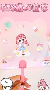 Kipas Tangan DIY Sanrio / Cartoon girl Kreatif Design dengan Stiker dan Gantungan Lucu Hellokitty