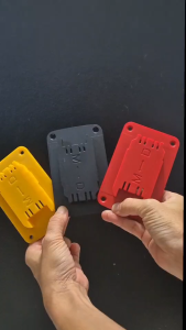 ที่เก็บสว่าน ที่เสียบสว่าน และ เครื่องมือแบตเตอรี่  ใช้กับเครื่องมือแบต Milwaukee18V และ Dewalt 20V