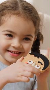 PlanToys ของเล่นไม้ Mini Built a Face เกมสร้างหน้าสื่ออารมณ์ขนาดเล็ก เสริมพัฒนาการ เด็กอายุ 3-99 ปี