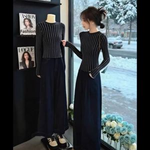 HUOLISI | Round Neck Easy-on Fitting Green Knit Top