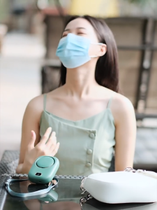 Portable Neck Fan Bladeless Rechargeable Outdoor Hanging Fan 3 Speeds Adjustable Cooling Fan Handheld Neck Fan with Lanyard