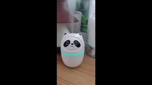 新款 可爱萌宠小熊 Air Purifiers USB迷你加湿器 Panda USB Humidifier 家用卧室 办公香薰精油 空气净化加湿气 Udara Mudah Alih
