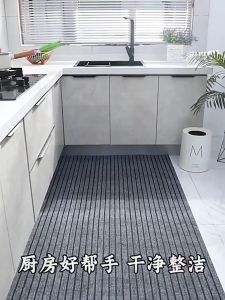 Anti slip kitchen floor mat super absorbent carpet Lapik Kaki Karpet oil absorbing Tikar Lantai Dapur kitchen and bathroom door mat