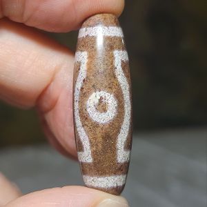 Gegegems Collection 37.6mm Aged Tibetan Dzi pendant special totem 7 Eyes with red spots (with certificate free necklace cord) 藏传老料满朱砂特殊图腾七眼天珠(带证书送项链绳)