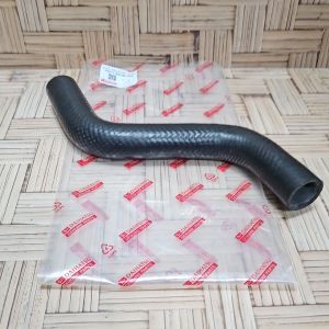 KARET SELANG RADIATOR DEPAN ATAS DAIHATSU GRAN MAX