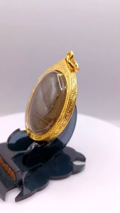 K607 หลวงพ่อคูณ ปริสุทโธ วัดบ้านไร่ รุ่นสร้างบารมีปี2519  กรอบทองไมครอน พร้อมส่ง