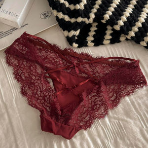 Pháp Gợi Cảm Ren Nữ Quần Lót Thấp Vòng Eo Chữ Thập Rỗng Ra Bikini Quần Hấp Dẫn Nâng Mông Tam Giác Nửa Độ Phủ Nữ