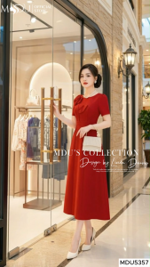 Váy Dạo Phố MDU5357 Được May Từ Tafta Vân Gỗ Cao Cấp Cùng Hoa 3D Đính Thue Công Tinh Tế Từ MDU