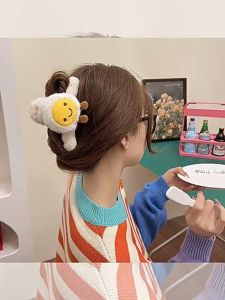 Korean Fashion Pretty Cute Plush Hair Clip Large Clip Cute Fur Hair Clip Hair pin Girl Shark Clip Plush Clip Hair Accessories On The Back Of The Head Klip Jerung Jepit Rambut Mewah