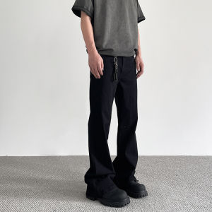 APUEE American High Street Cleanfit สีทึบ สีดำ กางเกงลำลอง ชายเสื้อตรง พรางหุ่น Micro Flared Vibe Style Mens กางเกงยีนส์