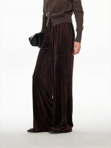 Vero Moda | High Waist Straight Leg Pants for Elegant Style