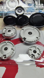 【High Quality】 8PCS Gas hob burner Cooker & Oven Hob Gas Burner Crown & Flame Cap Cover Universal022