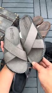 Dép quai chéo nam da bò đế cao su đúc nguyên khối cao 3cm C408