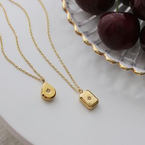 (Titan) Dây chuyền nữ titan không đen vuông giọt nước sao đẹp Ring House