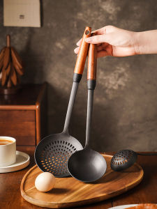 Kitchen Three-Piece Set Long Handle Iron Wok Spatula Soup Spoon Stir-Fry Spoon Rice Ladle Cast Iron Cooking Utensils Wood Handle