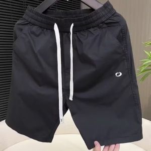 Quần Short Nam Mùa Hè 2025 Quần Dài Đến Đầu Gối Ống Đứng Rộng Rãi Mỏng Phong Cách Bãi Biển Thường Ngày Quần Dài Thường Ngày