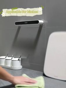 [พร้อมส่ง] ECOCO ราวแขวนผ้าแบบไม่ต้องเจาะ สำหรับห้องน้ำ/ห้องครัว วัสดุพลาสติกกันน้ำ แข็งแรงรับน้ำหนักดี มี 3 ขนาด-3 สี ให้เลือก ติดตั้งง่ายมีสติ๊กเกอร์ช่วย