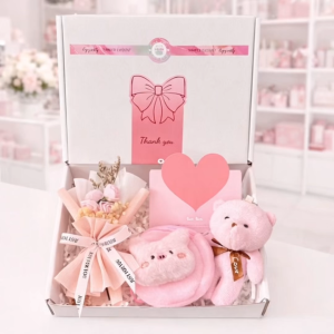 Quà tặng bạn gái siêu cute giá rẻ ví nước hoa gấu bông
