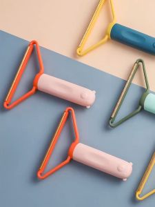 การแปรงขนสัตว์เลี้ยง ที่เก็บขน แปรงกำจัดขนบนเสื้อผ้า เเปรงหวีและเก็บขน ที่ขูดกำจัดขน เเปรงกำจัดขน ที่แปรงขนแมว เพื่อให้การเก็บขน และผลลัพธ์สูงสุด