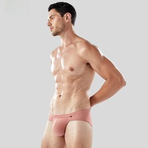 กางเกงชั้นในชายเอวต่ำทรงสามเหลี่ยมเนื้อผ้าโมดอลเซ็กซี่ กระเป๋าใหญ่ ขอบบาง กางเกงชั้นในชายทรงสามเหลี่ยมแบบดันเนื้อ