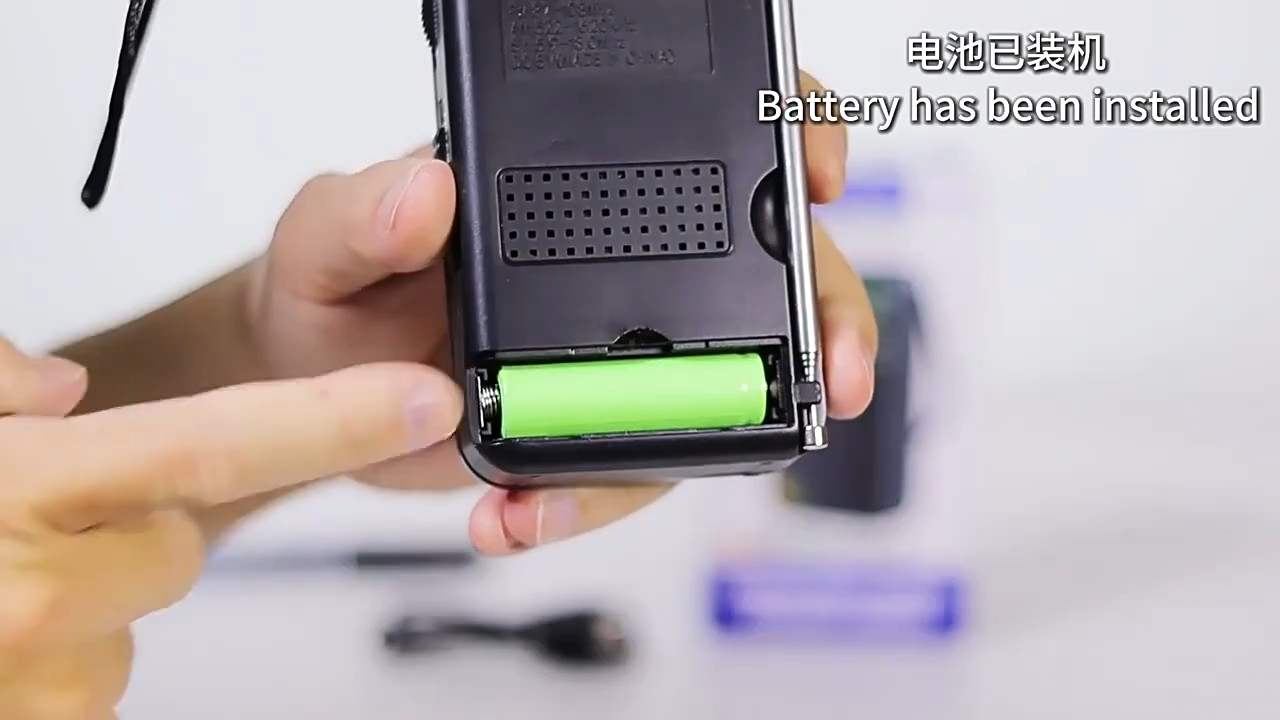 Rechargeable Pocket Radio FM/AM/SW HD DisplayType-CBuilt-in Speaker