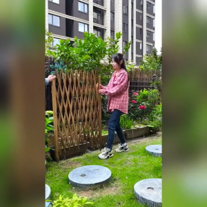 Wooden fence Telescopic fence Retractable Safty Retractable wooden Flat-bottom Landscaping fence Outdoor Indoor Balcony Patio