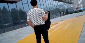 Tas Selempang Pria USB Fashion Waterproof Men Chest Sling Bag