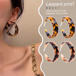 ต่างหูแบบห่วงพิมพ์ลายเสือดาวต่างหูกรดอะเซติกจี้หูรูปกระดองเต่าเครื่องประดับแนวย้อนยุคแสนหวานสำหรับตกแต่งของขวัญต่างหูเม็ดกลมชนิด C ของผู้หญิง