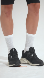 XEXYMIX RX Relaxion Reflective Line Crew Socks Kaos Kaki Olahraga - XUK3AM1603