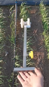 Drip Irrigation Tube Removal Tool 68cm Dragging Tool for Drip Tape with Rolling Wheels