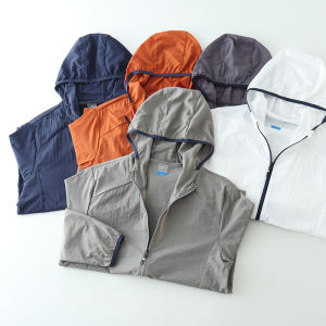Outdoor High Performance Affordable Spring Summer New Thin Sun Protection Breathable Cycling Hooded Skin Shirt Jacket Men