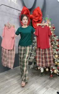 Sét bộ thời trang quần kẻ vải thô phối áo cổ tròn cá tính