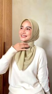 HIJAB BELLA SQUARE /SEGIEMPAT POLLYCOTTON/ JILBAB SEGI EMPAT SQUARE POLOS 115 X 115 CM