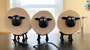 SG In  stock New Cute Sheep Shape Toilet Paper Holder Stand Free Standing Animal Tissue Rack Storage for Bathroom Bedroom Decor Funny Decor