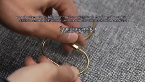 SHENHAO2🎀 Keychain brass material พวงกุญแจ วัสดุทองเหลือง พวงกุญแจทองแดงแบบเรียบง่ายพร้อมสกรูล็อครูปตัว D พวงกุญแจห่วงคาราบิเนอร์คลิปห่วงคล้องเอวรูปตัว D ที่แขวนพวงกุญแจ