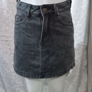 PRELOVED  DENIM  Mini Skirt for woman streachable  f 28 waist