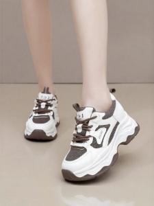 Josiny | Comfortable Fashion Dad Shoes