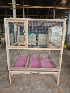 กรงเลี้ยงนก มีถาดรอง มีกิ่งไม้ ขนาด100×70×70