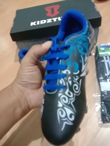 KIDZTUBS Sepatu Bola Anak Paket Komplit Sepatu Bola Tas Skin Deker Kaos Kaki Usia 6-10 Tahun Size 28 29 30 31 32 33 34 35 36 37 KDZ1147011425