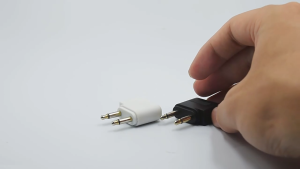 ✅COD✅ความเข้ากันได้อย่างกว้างขวางอะแดปเตอร์เสียงชุดหูฟังการบินการส่งออกที่มั่นคงใช้สำหรับหูฟังเดินทาง เครื่องบิน สายการบิน