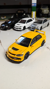 1:32 Scale Mitsubishi Lancer EVO Alloy Car Model Diecast Car Toys for Boys Birthday Gift Car Collection