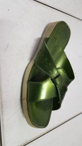 Sandal Lily 320