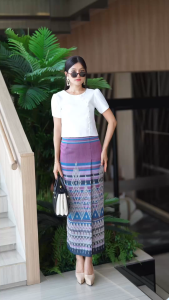 ผ้าถุงลิซ่า ผ้าถุงสำเร็จพร้อมใส่ฝ้ายครามทอลายอัดกาว ผู้หญิง Clothing เสื้อผ้า Women Lady Skirt กระโปรง ผ้าฝ้าย ผ้าซิ่น