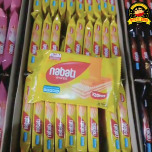 WAFER NABATI 2000 KOMPLIT / Richeese Richoco Strawberry Goguma White Cocopan Flavour Pink Lava - Anum Sari
