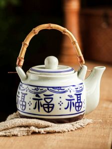Large Capacity Ceramic Tea Pot Single Pot for Brewing Tea Home Use High End Tea Set Cool White Heating Resistant Handle Pot